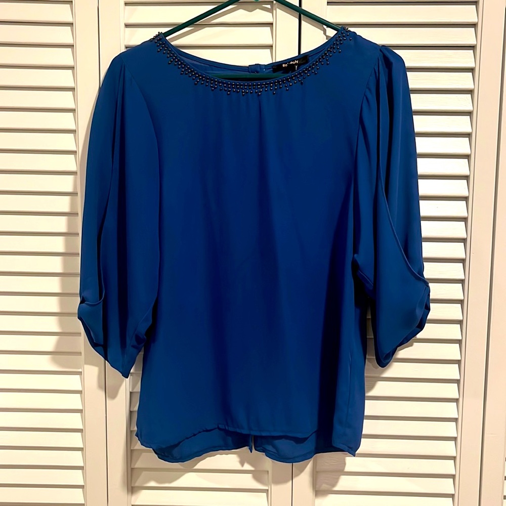 Royal blue blouse top with 3/4 sleeves